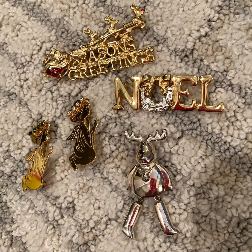 Christmas pins